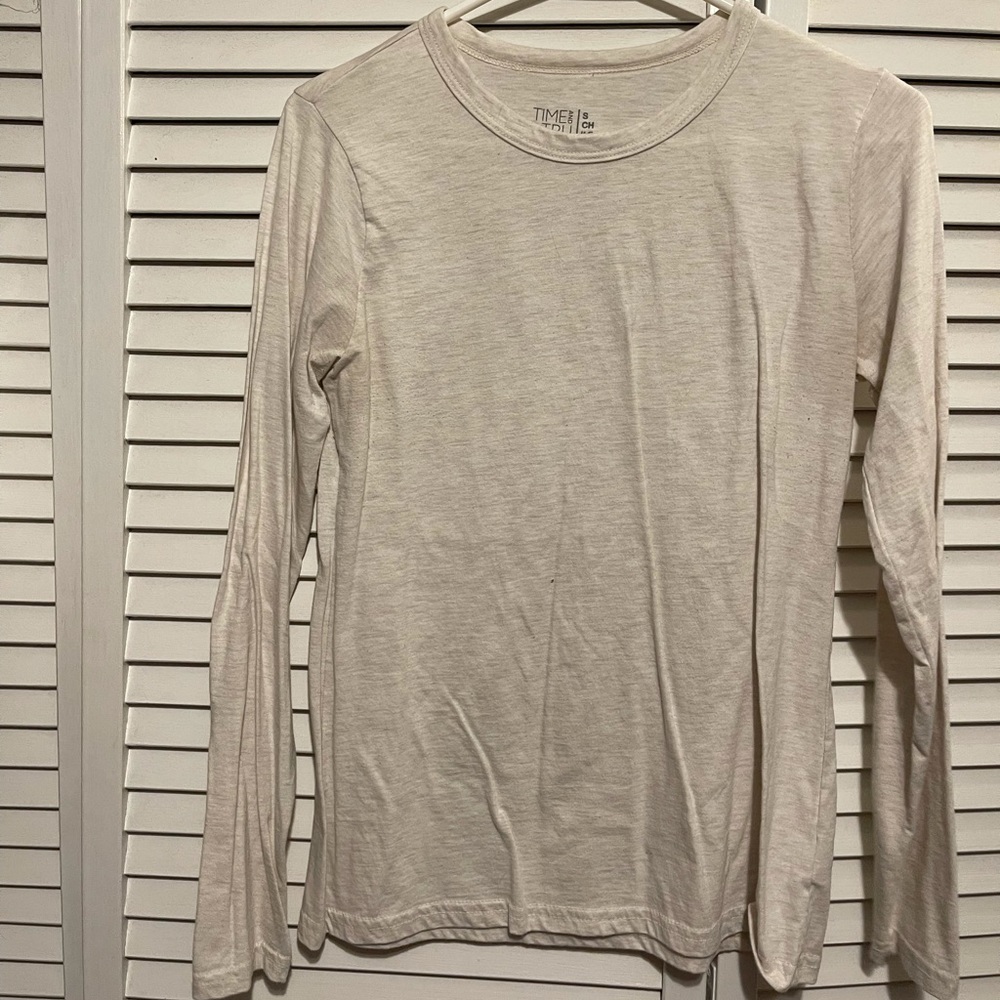 Plain long sleeve